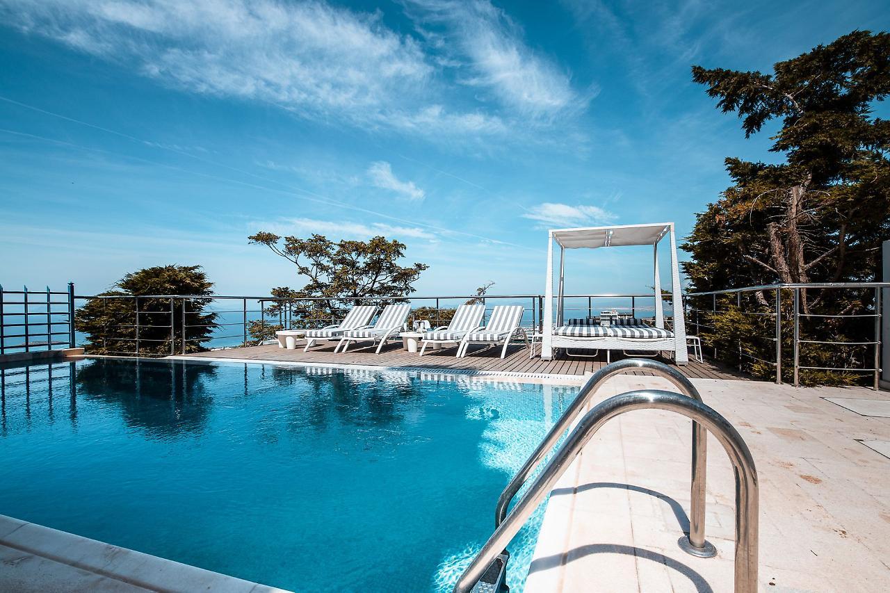 Villa Azure Voúla المظهر الخارجي الصورة